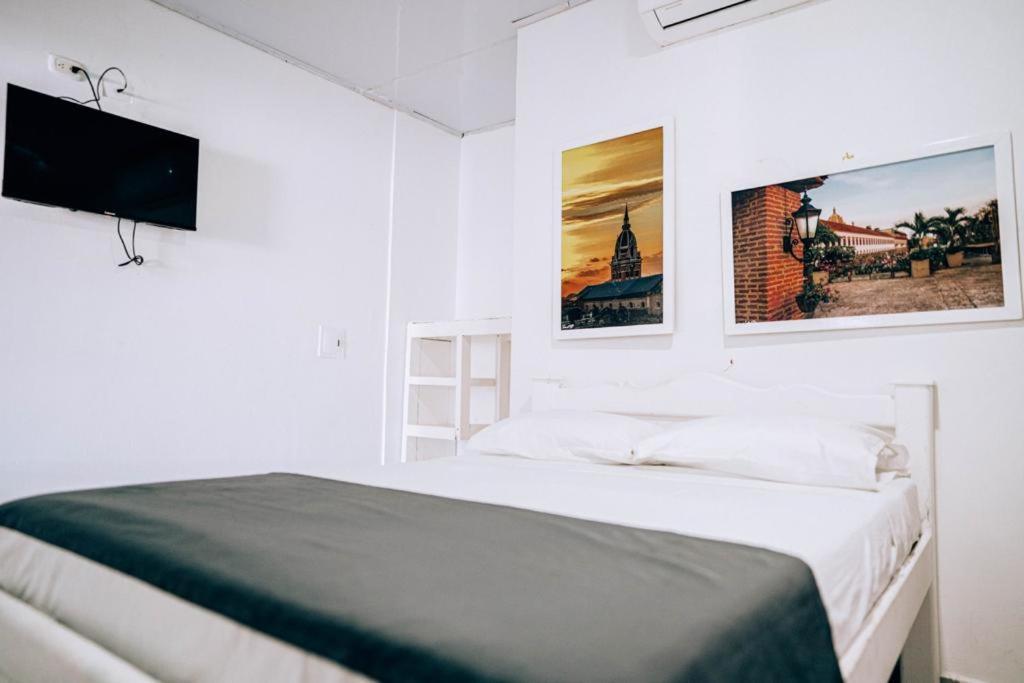 Neos Hotel Cartagena Esterno foto