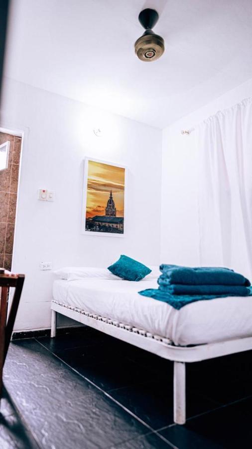 Neos Hotel Cartagena Esterno foto